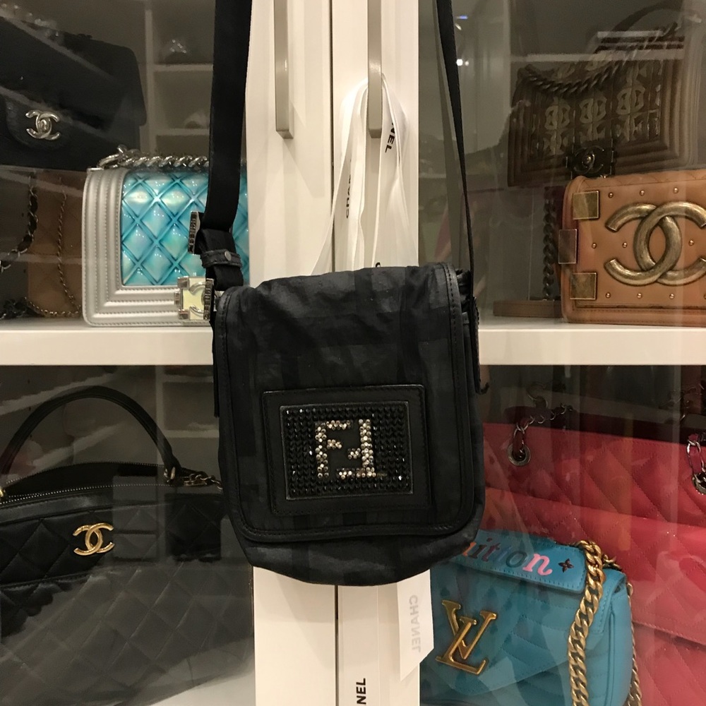 Fendi crossbody ✨AUTHENTIC